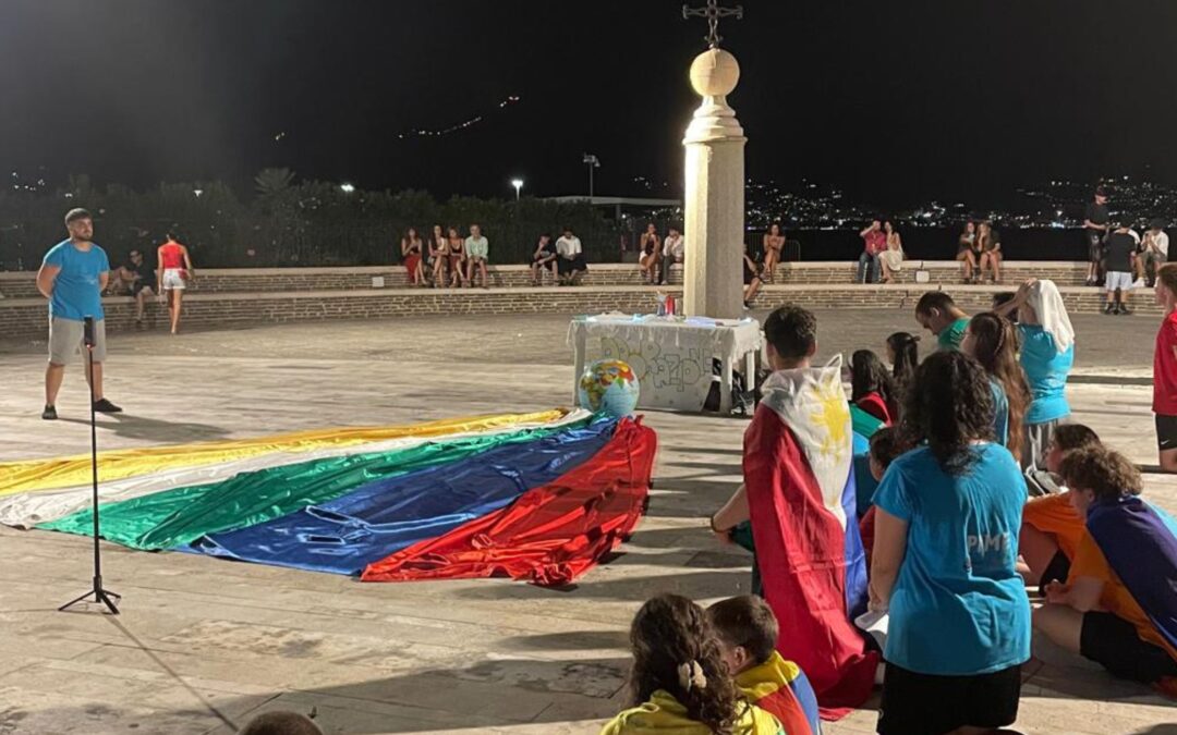 Gaeta: lo spettacolo finale del campo PIME di Ducenta